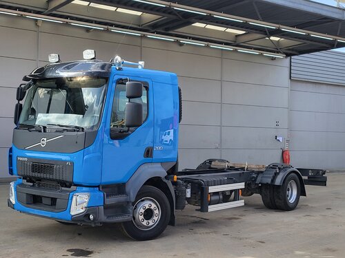 Volvo FL 280 4X2 Camion con telaio