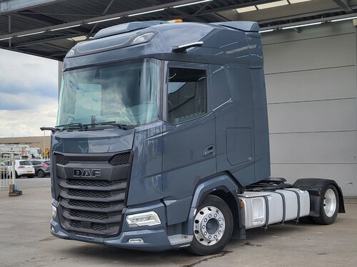 DAF XG 450 4X2 Cabeza tractora