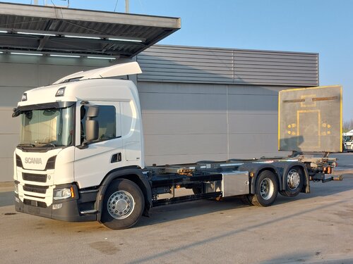  P500 6X2 Saxas Camion à Caisse Mobile