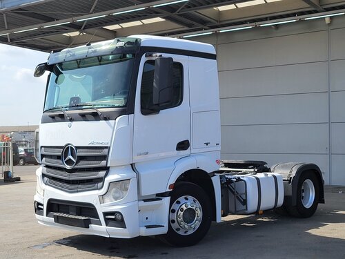 Mercedes Actros 1843 4X2 Trekker
