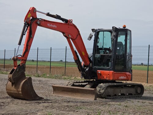 Kubota U50-5