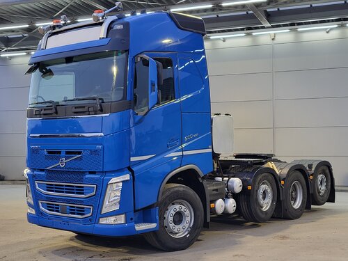 Volvo FH 500 8X2 Тягач