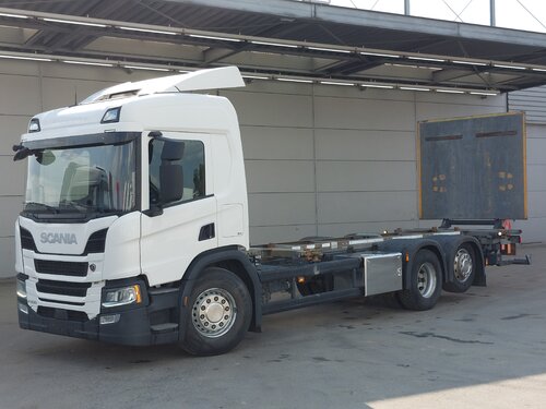  P500 6X2 Saxas Camion à Caisse Mobile