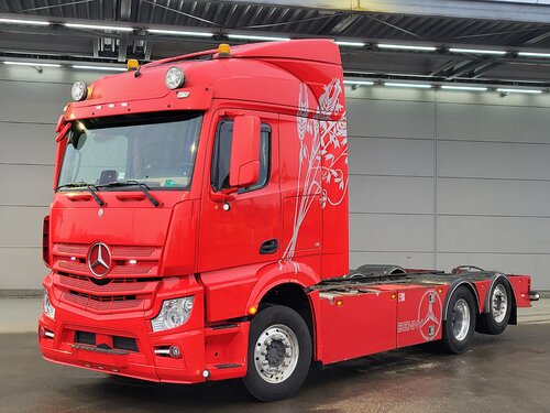 Mercedes Actros 2553 6X2 Camion cu șasiu