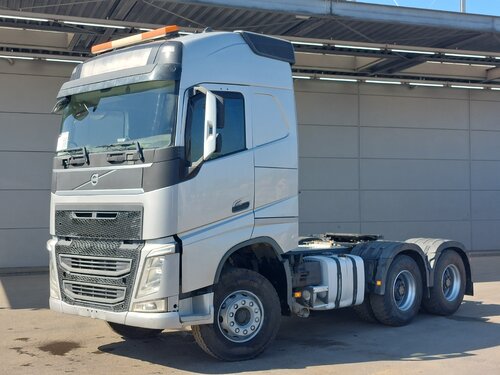 Volvo FH 420 6X4 Trekker
