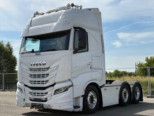 Iveco S-Way 570 6X2 وحدات الجر