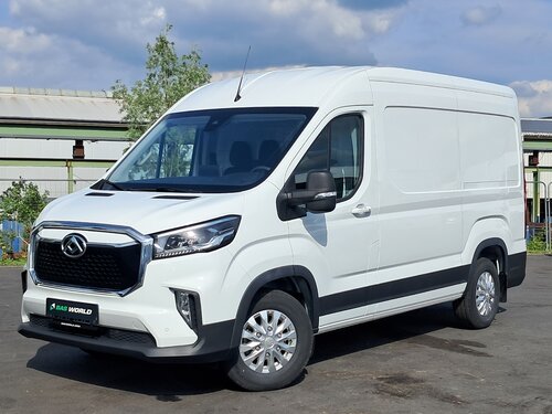 Maxus eDeliver 9 Closed box van
