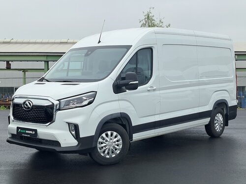 Maxus eDeliver 9 Closed box van