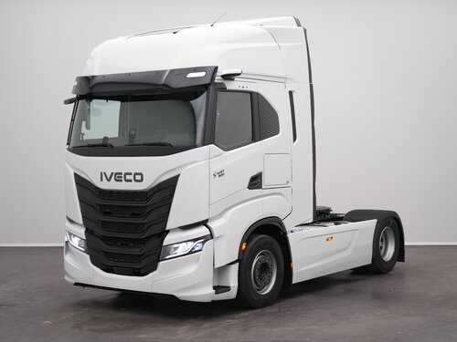 Iveco S-Way 500 4X2 Trækker