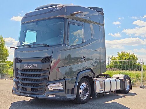 DAF XG 450 4X2 Vetopöytäauto