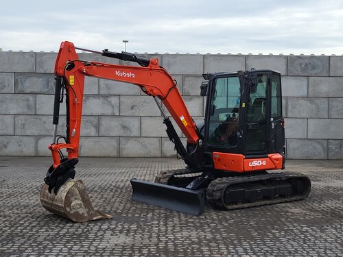 Kubota U50-5