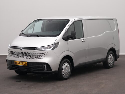 Maxus eDeliver 7 Closed box van