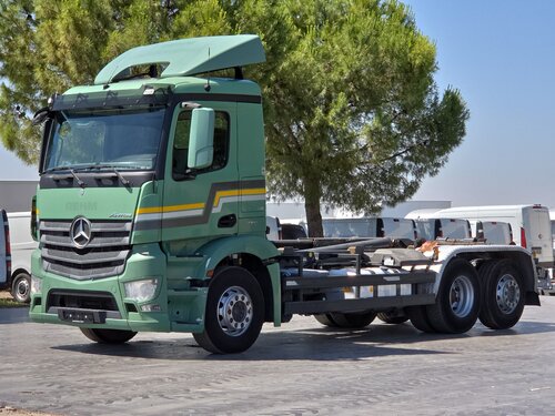 Mercedes Antos 2545 6X2 Meiller camion à bras