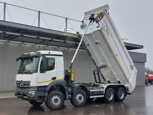Mercedes Arocs 4243 8X4 Wielton Самосвал