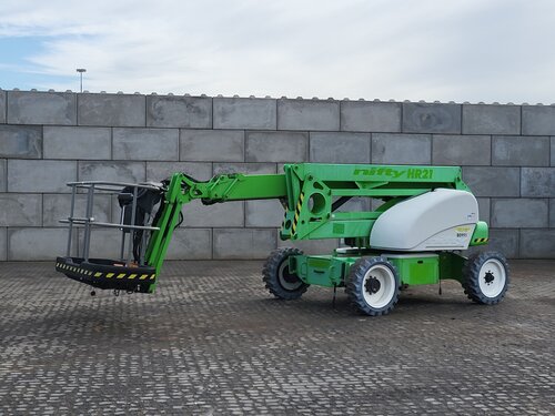 NIFTY HR21DE HR21DE 2WD 19 Kuukulkijat