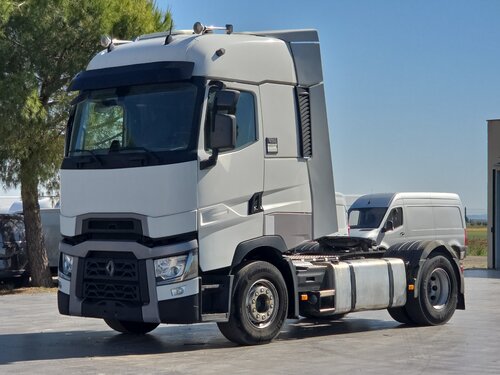 Renault T 520 4X2 Vetopöytäauto