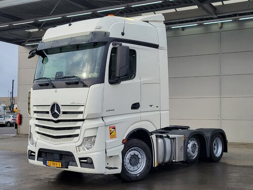 Mercedes Actros 2542 6X2 Trekker