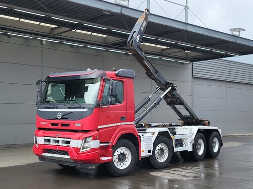 Volvo FMX 460 8X4 Hiab haakarm vrachtwagen