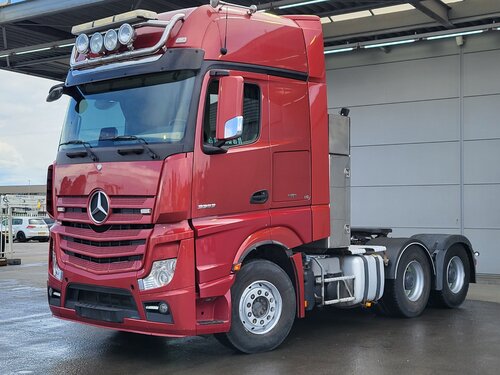 Mercedes Actros 3353 6X4 Tractor Unit