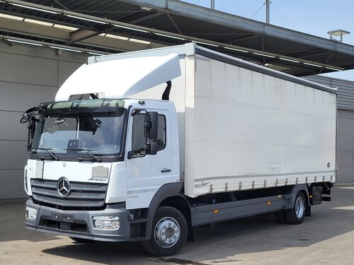 Mercedes Atego 1224 4X2 Spier Шторки