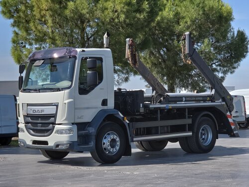 DAF LF 310 4X2 F.X. MEILLER Скиповые погрузчики
