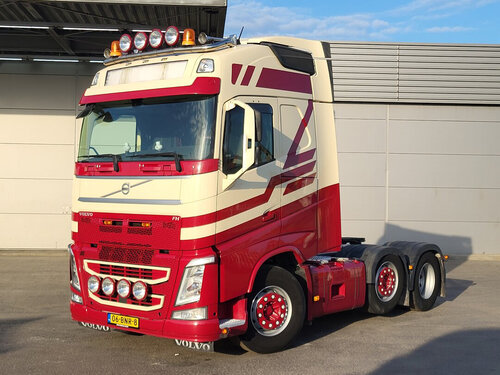 Volvo FH 460 6X2 Trekker