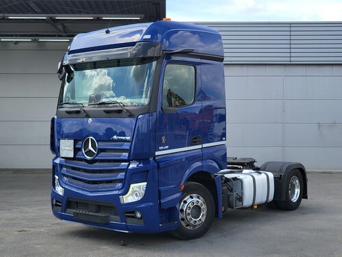 Mercedes Actros 1846 4X2 Trekker