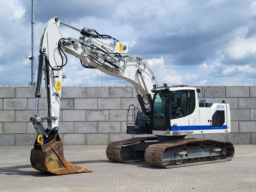 Liebherr R924 LC Rupsgraafmachine