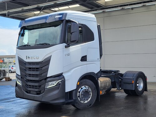 Iveco S-Way 490 4X2 Tractor Unit