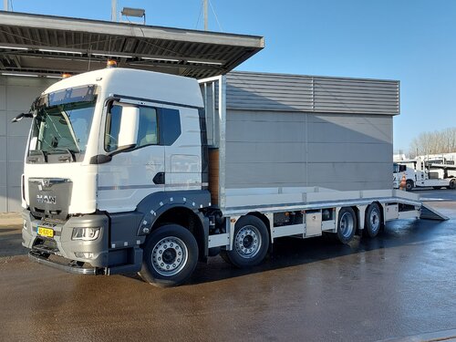 MAN TGS 35.520 8X2 Berg Oprijwagens Ciężarówka do transportu samochodów osobowych/ciężarowych