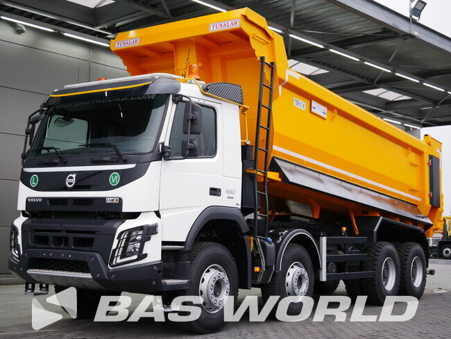 New Volvo FMX 460 8x4 (19.5) Trucks 2023 On Road Price, Images, Specs,  Mileage, Reviews