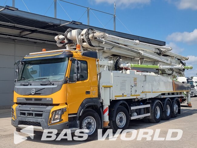 Volvo FMX 500 6x4 Three-Way Tipper Truck (2019) Exterior and