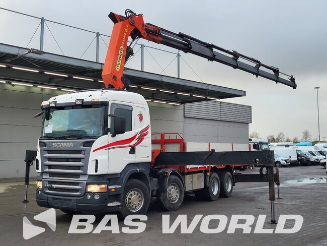 SCANIA TRUCK AND CRANE